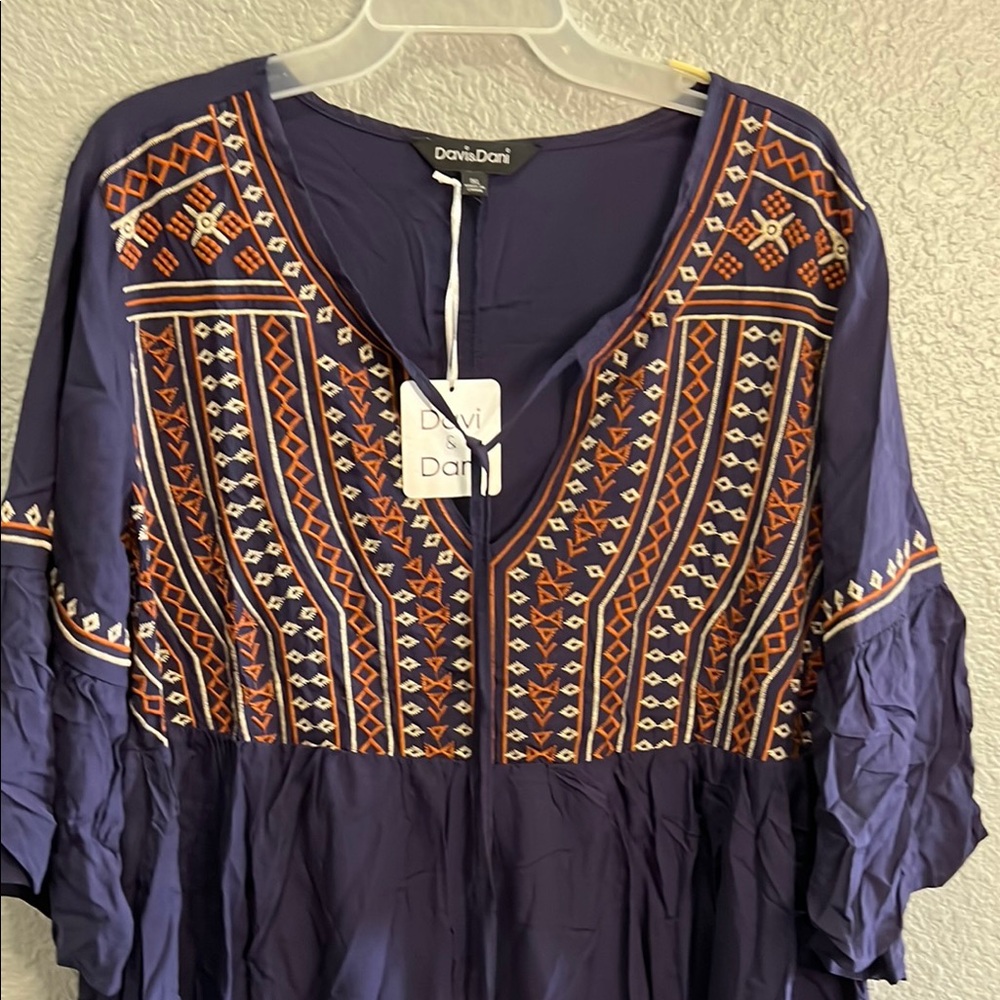 Davi & Dani Navy Embroidered Women's dress NWT size 1X - Picture 6 of 6